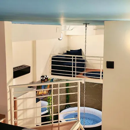 - Jacuzzi - Tvrdava Ii Daire *