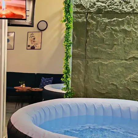 Daire - Jacuzzi - Tvrdava Ii *