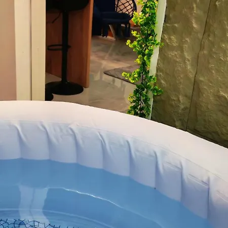 Daire - Jacuzzi - Tvrdava Ii *