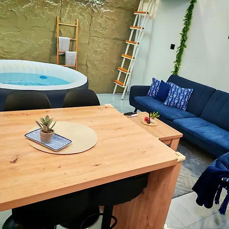 Apartman - Jacuzzi - Tvrdava Ii *